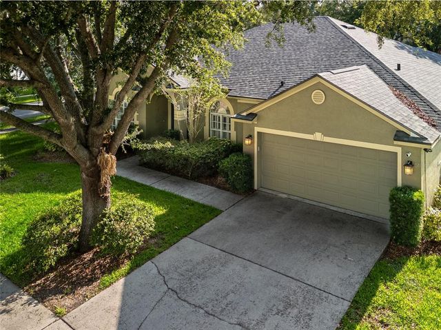 1602 HIDDEN MEADOW COURT, Valrico, FL 33594