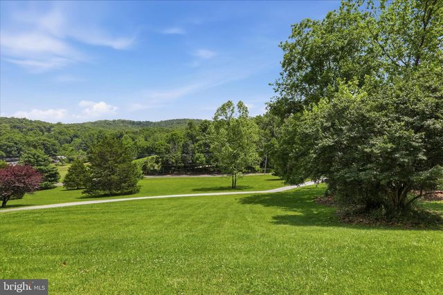 3370 HARPERS FERRY RD, Sharpsburg, MD 21782
