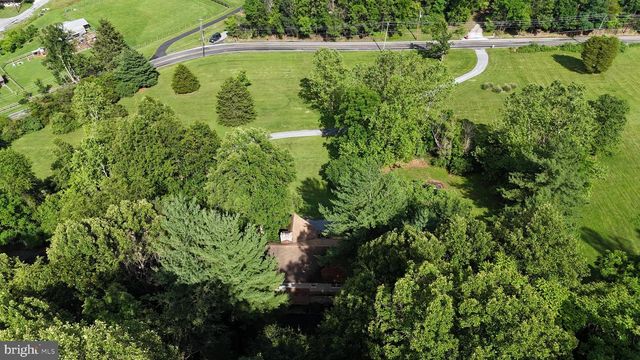 3370 HARPERS FERRY RD, Sharpsburg, MD 21782