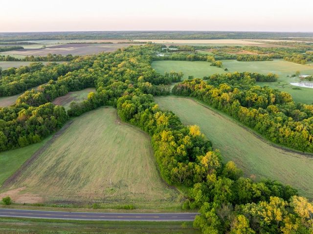 40801 E Route B Road, Creighton, MO 64739