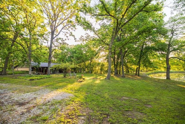 40801 E Route B Road, Creighton, MO 64739