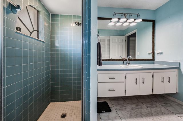 9020 TOURNAMENT DRIVE, Hudson, FL 34667