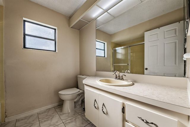 9020 TOURNAMENT DRIVE, Hudson, FL 34667