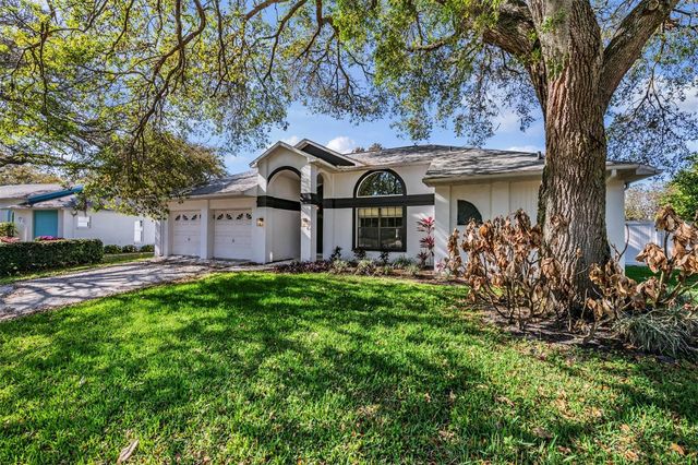 9020 TOURNAMENT DRIVE, Hudson, FL 34667