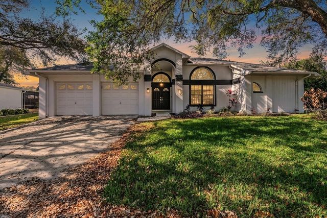 9020 TOURNAMENT DRIVE, Hudson, FL 34667