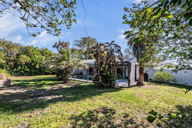 9020 TOURNAMENT DRIVE, Hudson, FL 34667