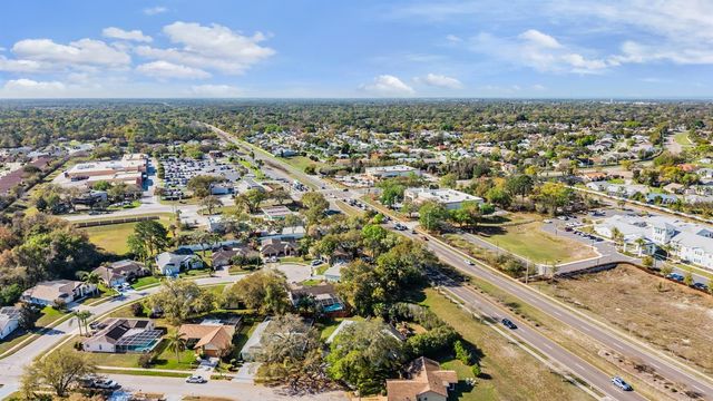 9020 TOURNAMENT DRIVE, Hudson, FL 34667