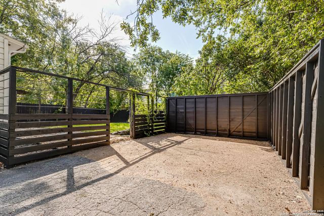 416 Funston, San Antonio, TX 78209