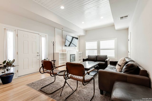 416 Funston, San Antonio, TX 78209