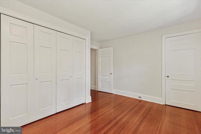 8011 NAVAJO ST, Philadelphia, PA 19118