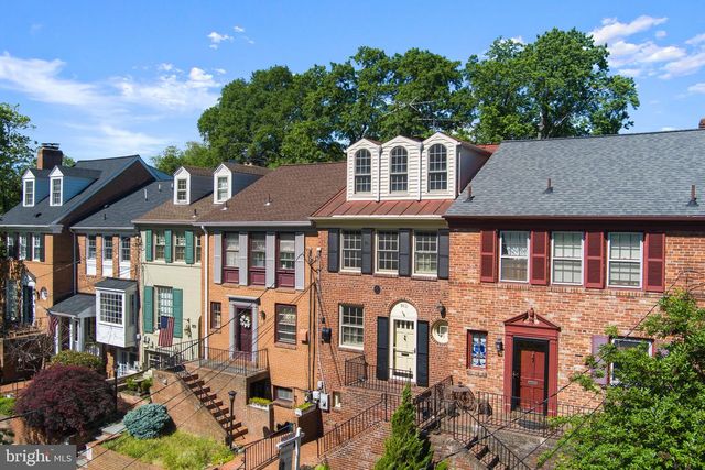 911 S LEE ST, Alexandria, VA 22314