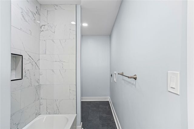 4239 Stanley St, Greenfield, PA 15207