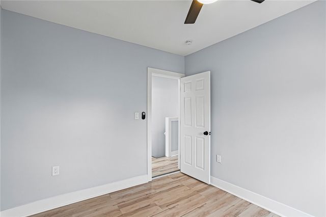4239 Stanley St, Greenfield, PA 15207