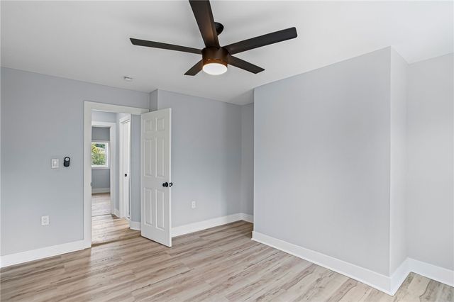 4239 Stanley St, Greenfield, PA 15207