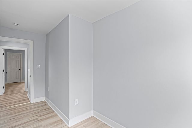 4239 Stanley St, Greenfield, PA 15207