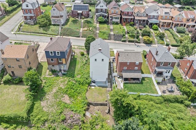 4239 Stanley St, Greenfield, PA 15207