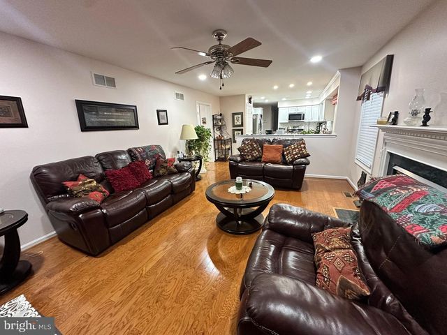 920 MORNINGDALE DR, Wilmington, DE 19810