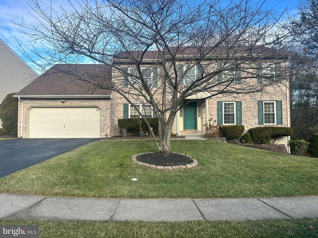 920 MORNINGDALE DR, Wilmington, DE 19810