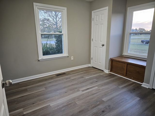 1994 Overland Dr, Chapel Hill, TN 37034