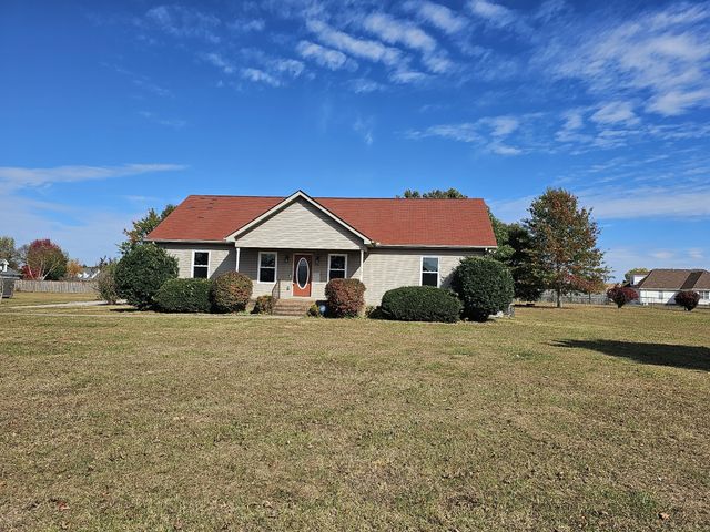 1994 Overland Dr, Chapel Hill, TN 37034