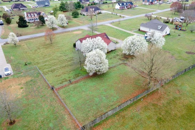 1994 Overland Dr, Chapel Hill, TN 37034