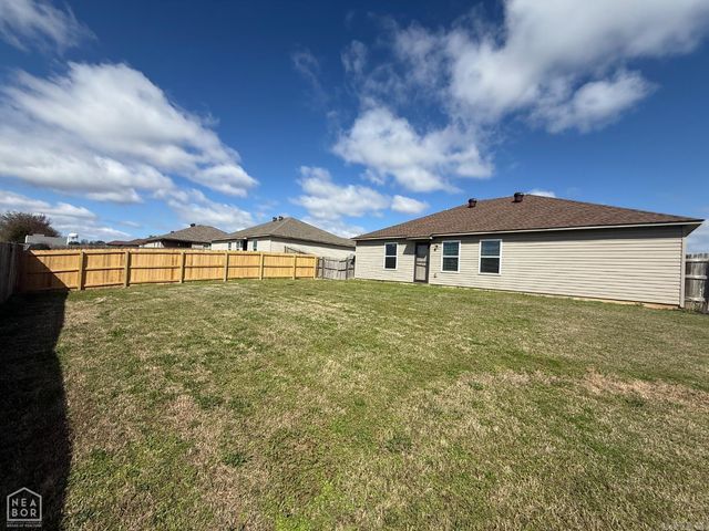 202 Harper Drive, Brookland, AR 72417