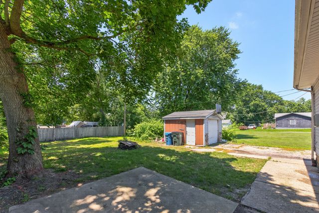 1149 S Spencer Street, Aurora, IL 60505