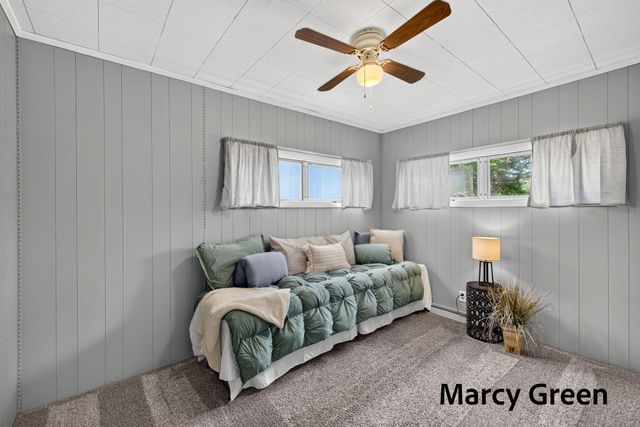 1519 Grant Avenue, Grand Haven, MI 49417