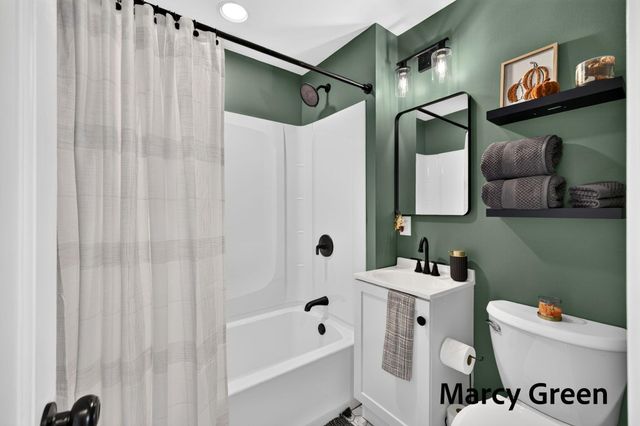 1519 Grant Avenue, Grand Haven, MI 49417