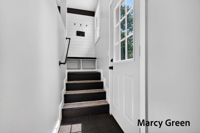 1519 Grant Avenue, Grand Haven, MI 49417