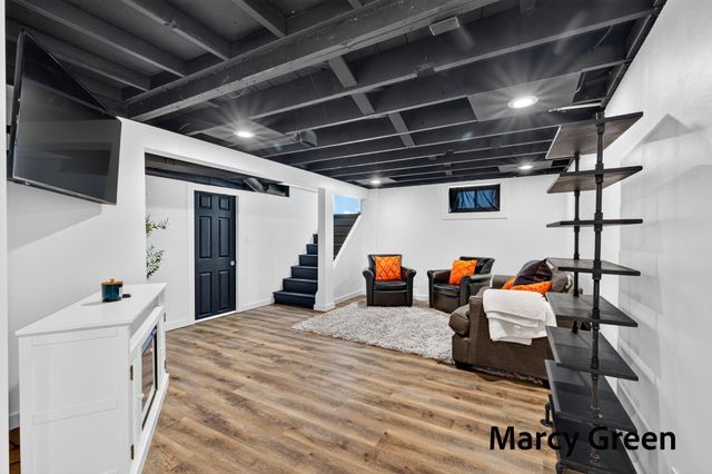 1519 Grant Avenue, Grand Haven, MI 49417