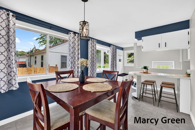 1519 Grant Avenue, Grand Haven, MI 49417