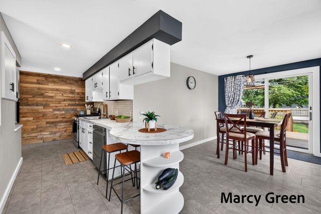 1519 Grant Avenue, Grand Haven, MI 49417