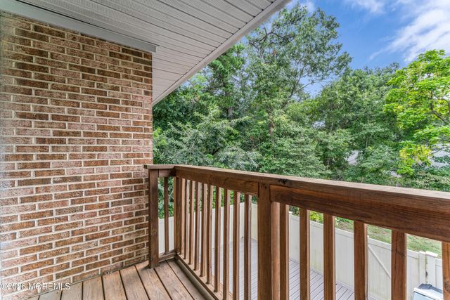 302 Cutty Court, Toms River, NJ 08753
