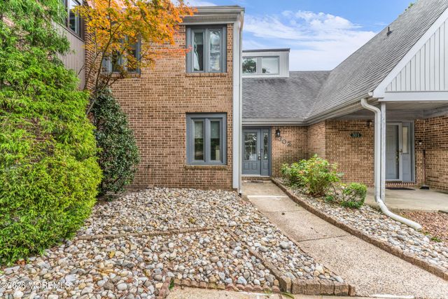 302 Cutty Court, Toms River, NJ 08753