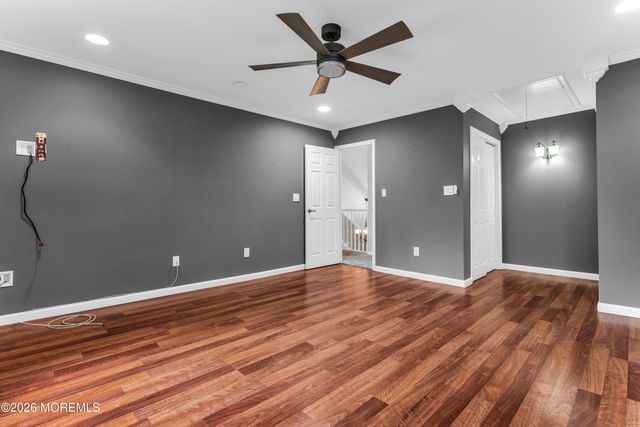 302 Cutty Court, Toms River, NJ 08753