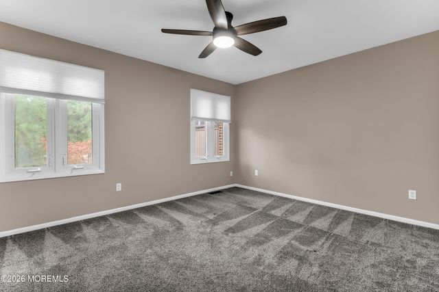 302 Cutty Court, Toms River, NJ 08753