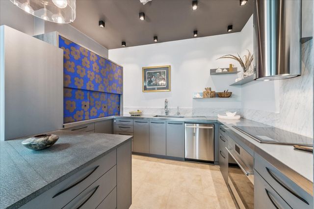 500 Seawall Boulevard 1408, Galveston, TX 77550