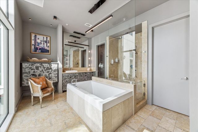 500 Seawall Boulevard 1408, Galveston, TX 77550