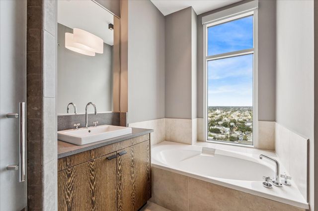 500 Seawall Boulevard 1408, Galveston, TX 77550