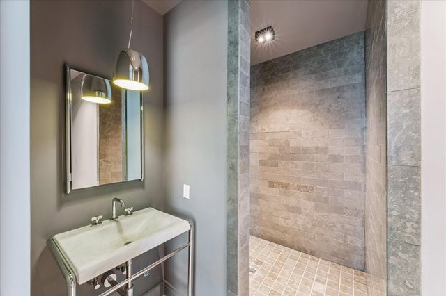 500 Seawall Boulevard 1408, Galveston, TX 77550