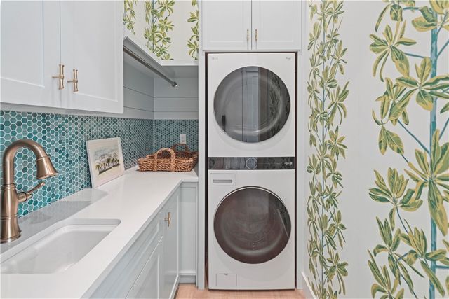 201 Laughter Lane, Port Aransas, TX 78373