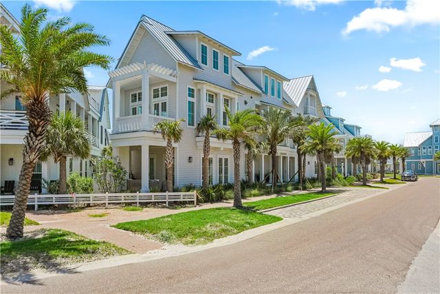 201 Laughter Lane, Port Aransas, TX 78373