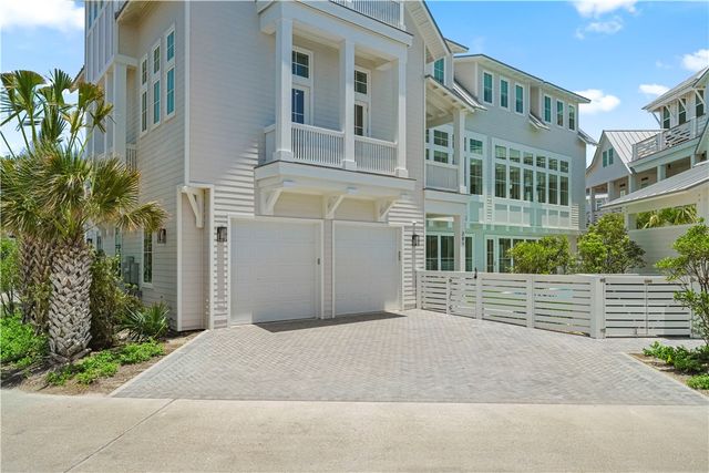 201 Laughter Lane, Port Aransas, TX 78373