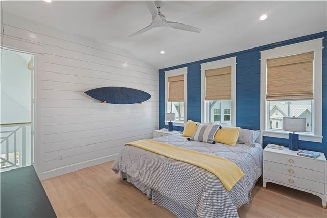 201 Laughter Lane, Port Aransas, TX 78373
