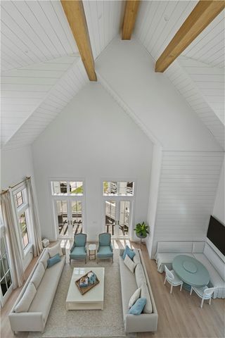 201 Laughter Lane, Port Aransas, TX 78373