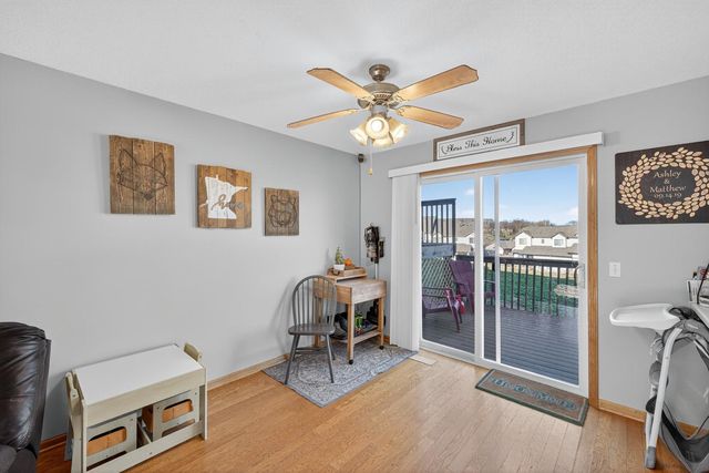 738 Baylee Place SW, Pine Island, MN 55963