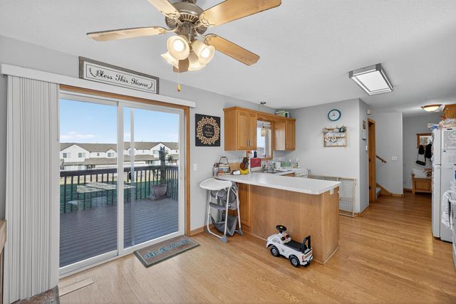 738 Baylee Place SW, Pine Island, MN 55963