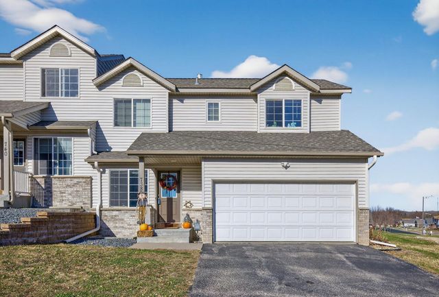 738 Baylee Place SW, Pine Island, MN 55963