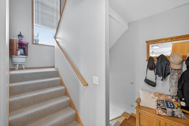 738 Baylee Place SW, Pine Island, MN 55963